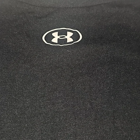 Under Armour short sleeve tee - Picture 5 of 5